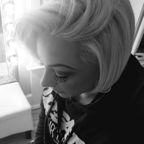 Meet your Posher, Eva - Picture 1 of 1